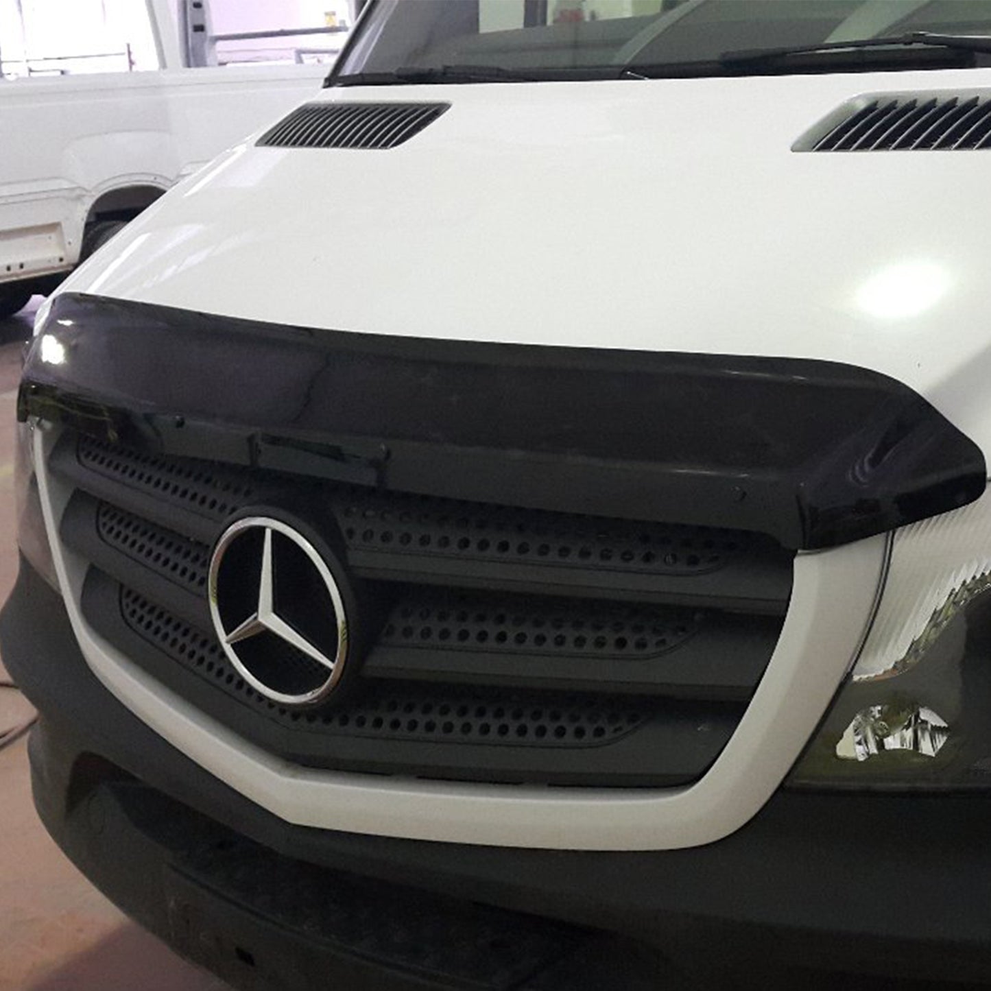 For Mercedes-Benz Sprinter W906 Front Hood Protection Spoiler (2014–2017) – Bug Shield Hood Deflector Guard (Kopya)
