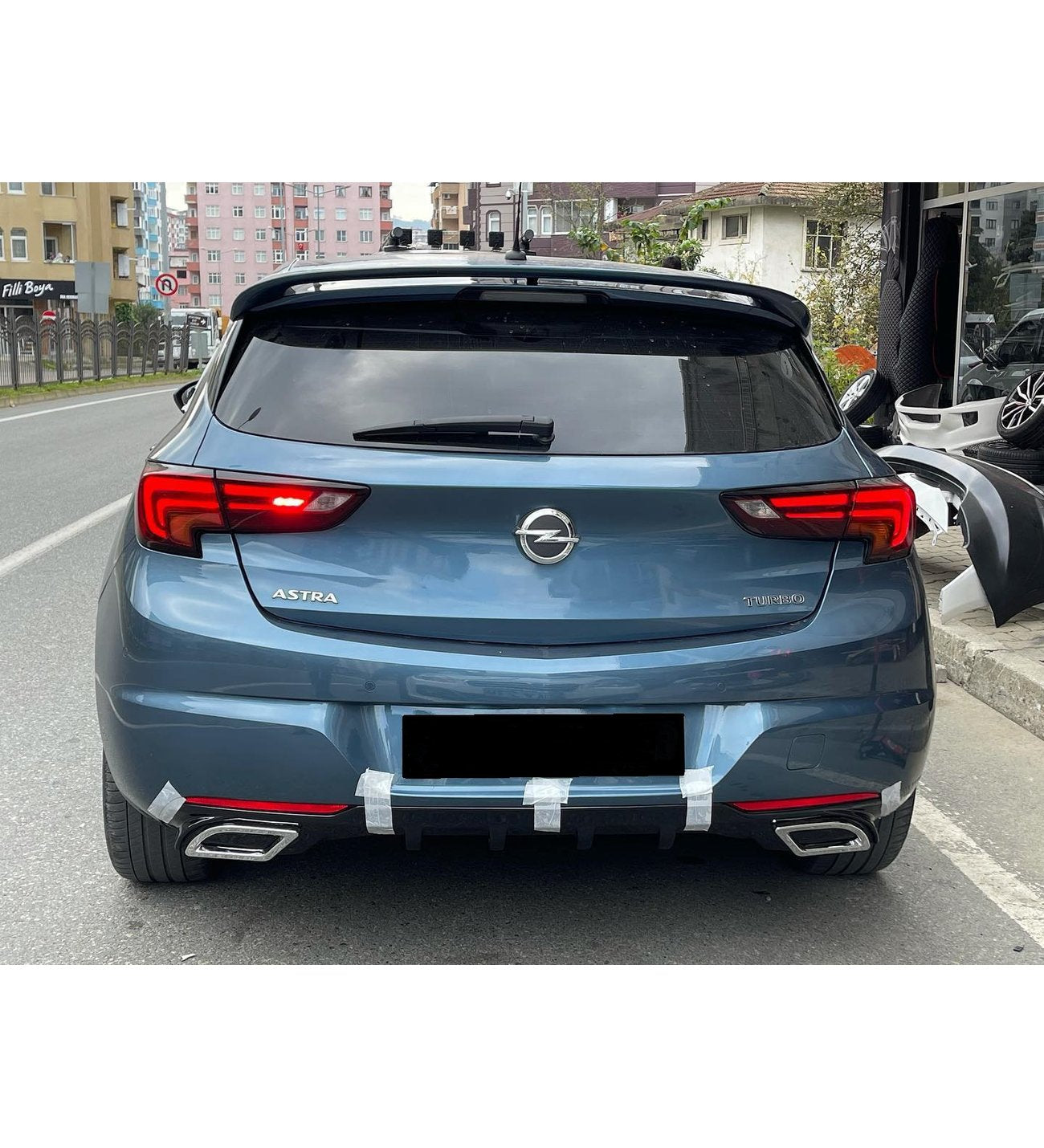 Sport Rear Diffuser with Chrome Exhaust Tip for Opel Astra K (2015–2021) – Piano Black Styling Set