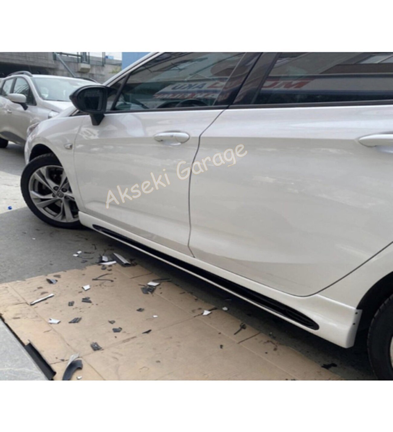 Side Skirt Threshold Sill Trim for Opel Astra K (2016–2021) UNpainted – Stylish Auto Accessory
