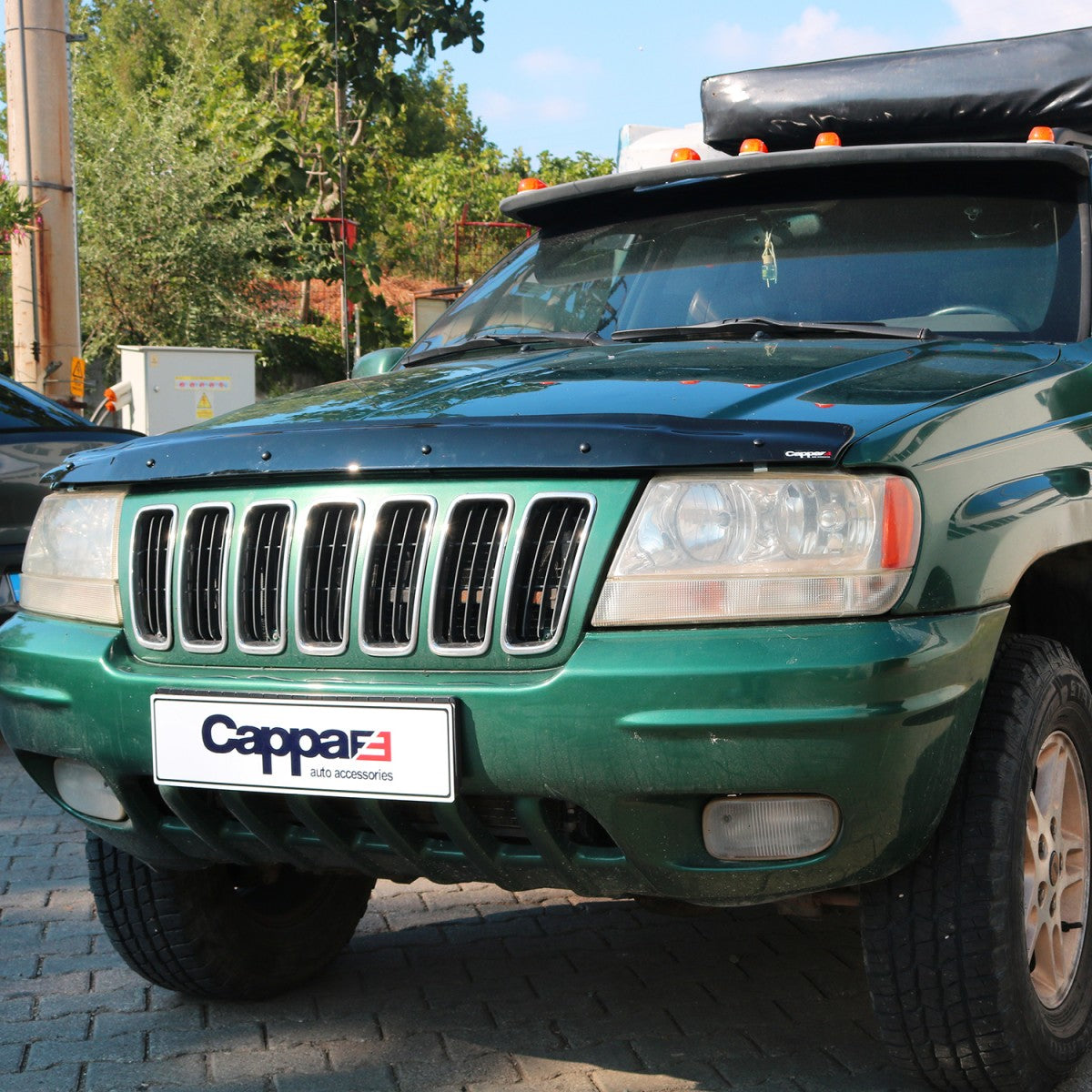 For Jeep Grand Cherokee 1999β2004 Glossy Black Hood Deflector β Bug Shield & Front Protection Spoiler | Auto Styling