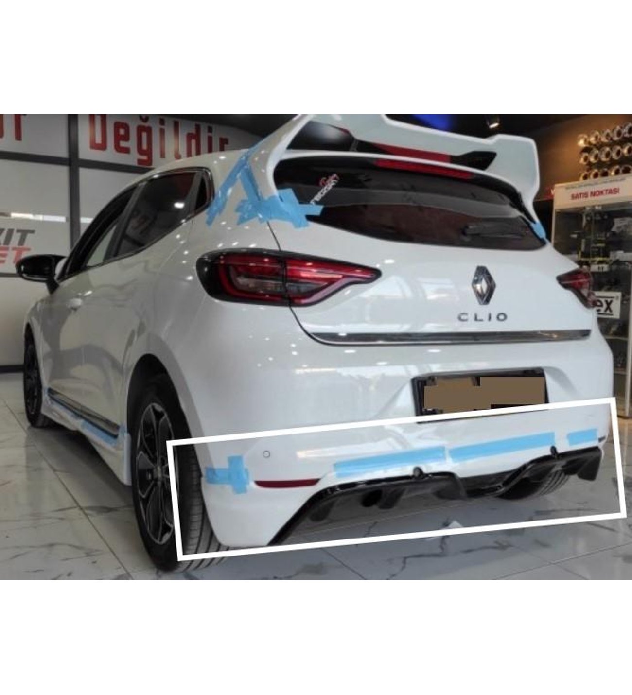 Renault Clio 5 Diffuser Rocker Body Kit – 2019-2022 Sporty Rear Upgrade