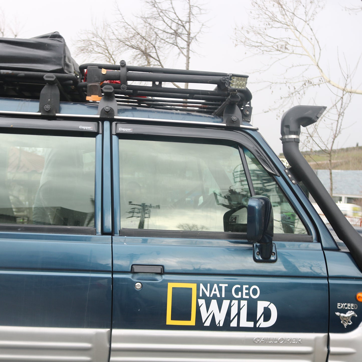For Hyundai Galloper Window Spoiler (1997–2003) – Windshield Rainshield Visor