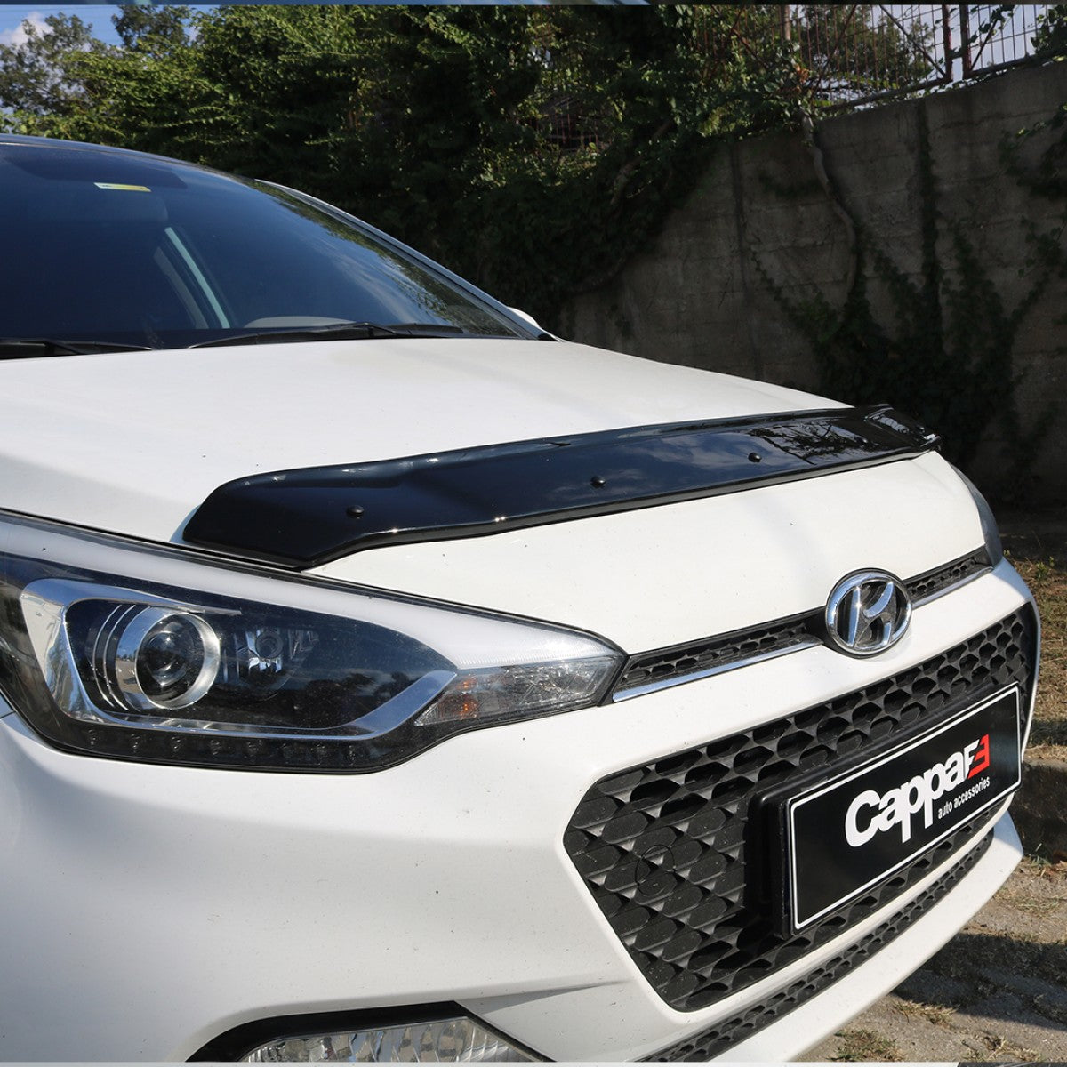 For Hyundai i20 Front Hood Protection Spoiler – Bug Shield & Hood Deflector Guard (2014–2020)
