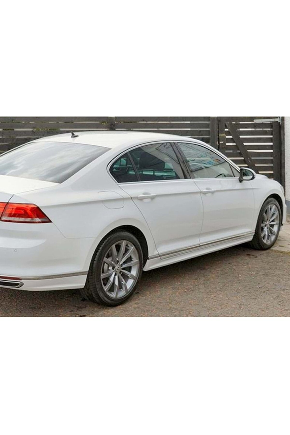 R-Line Style Side Skirts for Volkswagen VW Passat B8 2015–2022 – Unpainted Plastic Body Kit Upgrade