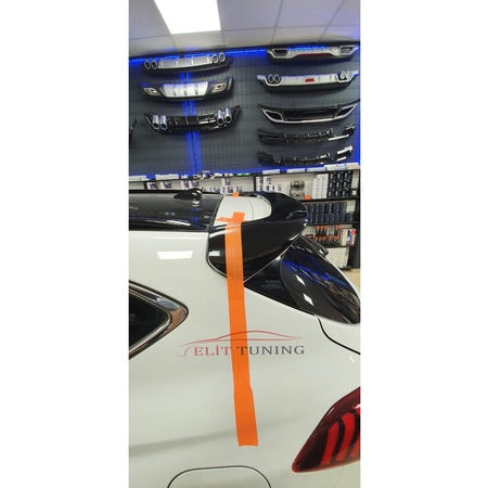 For Hyundai Tucson Spoiler (2016–2020) – Unpainted Fiberglass Rear Wing for Custom Styling