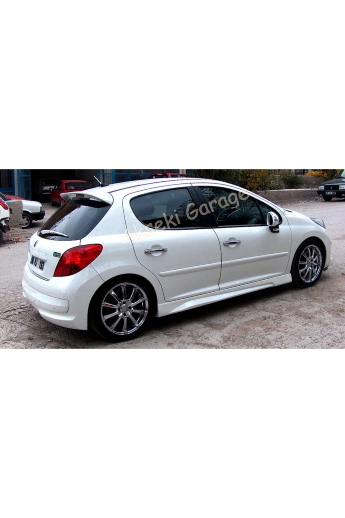 RC Style Rear Spoiler for Peugeot 207 (2006–2012) – Unpainted & Unprimed Sport Wing