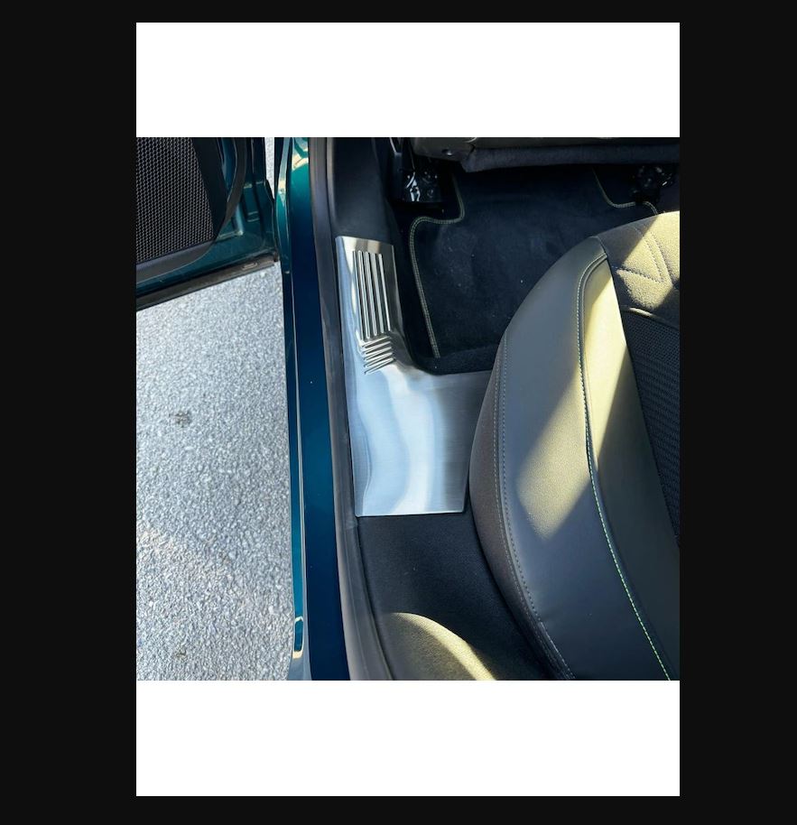 
                  
                    4PCS Stainless Steel Chrome Interior Door Sill for Peugeot 408 (2022–2025) – Premium Car Entry Guard Plates
                  
                