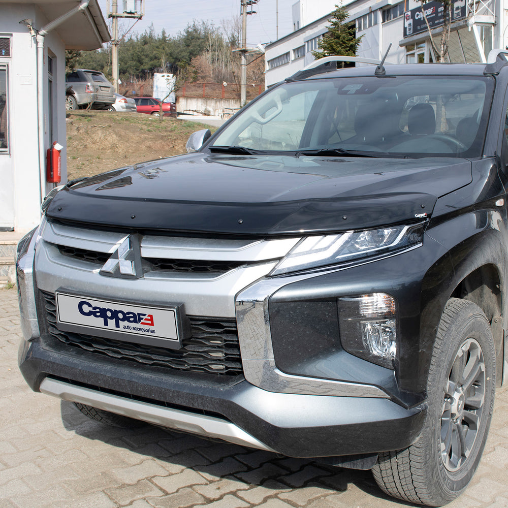 
                  
                    For Mitsubishi L200 Front Hood Protection Spoiler (2019–2025) – Bug Shield & Hood Deflector Guard
                  
                