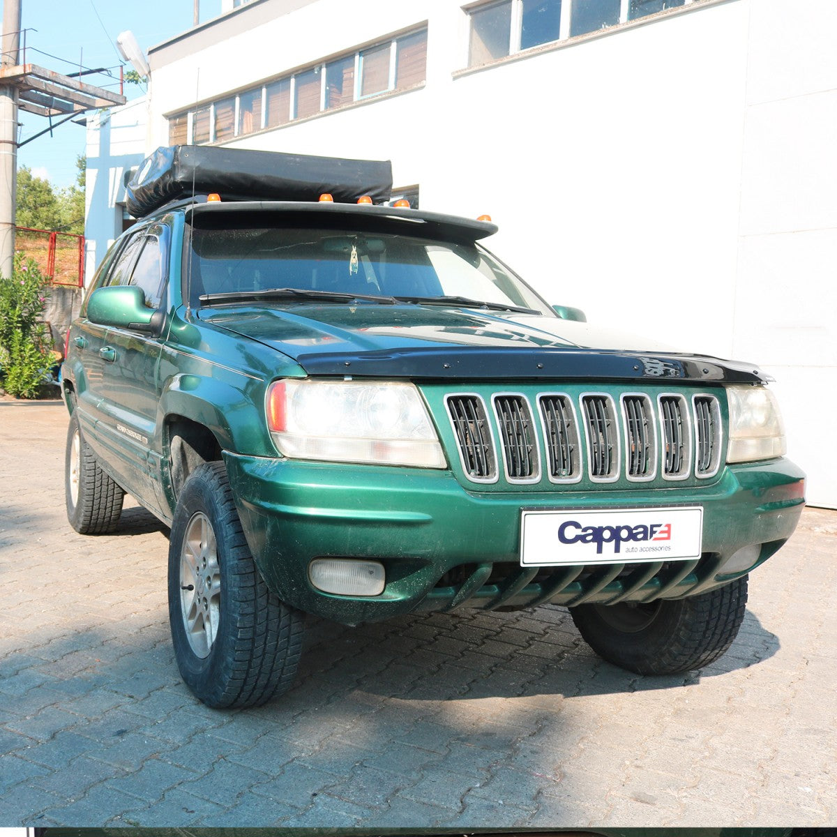 For Jeep Grand Cherokee 1999–2004 Glossy Black Hood Deflector – Bug Shield & Front Protection Spoiler | Auto Styling