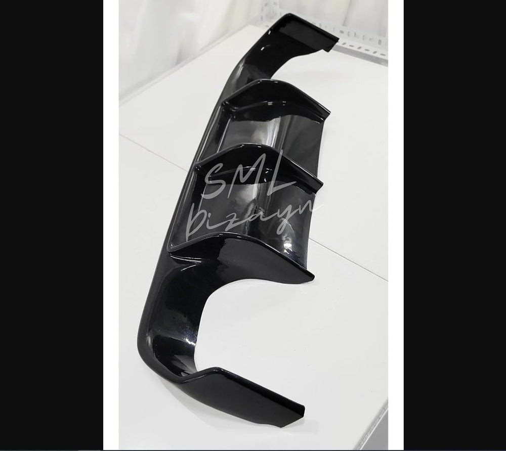 For BMW F30-F80 M3 Middle Part Rear Bumper Diffuser – Gloss Black Plastic