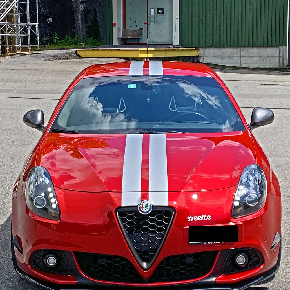 
                  
                    Front Bumper Lip for Alfa Romeo Giulietta (2010–2020) – Glossy Black Sport Trim
                  
                
