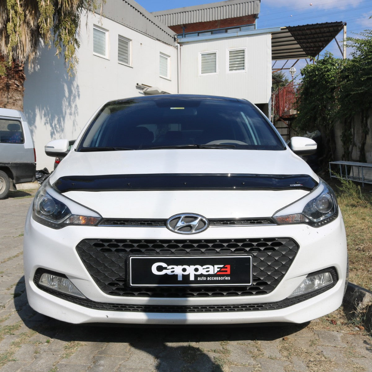For Hyundai i20 Front Hood Protection Spoiler – Bug Shield & Hood Deflector Guard (2014–2020)
