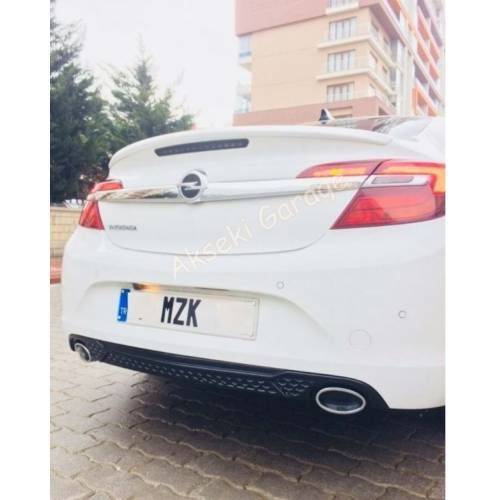Rear Bumper Diffuser Extension for Opel Insignia (2013–2017) – Sporty Exhaust Attachment