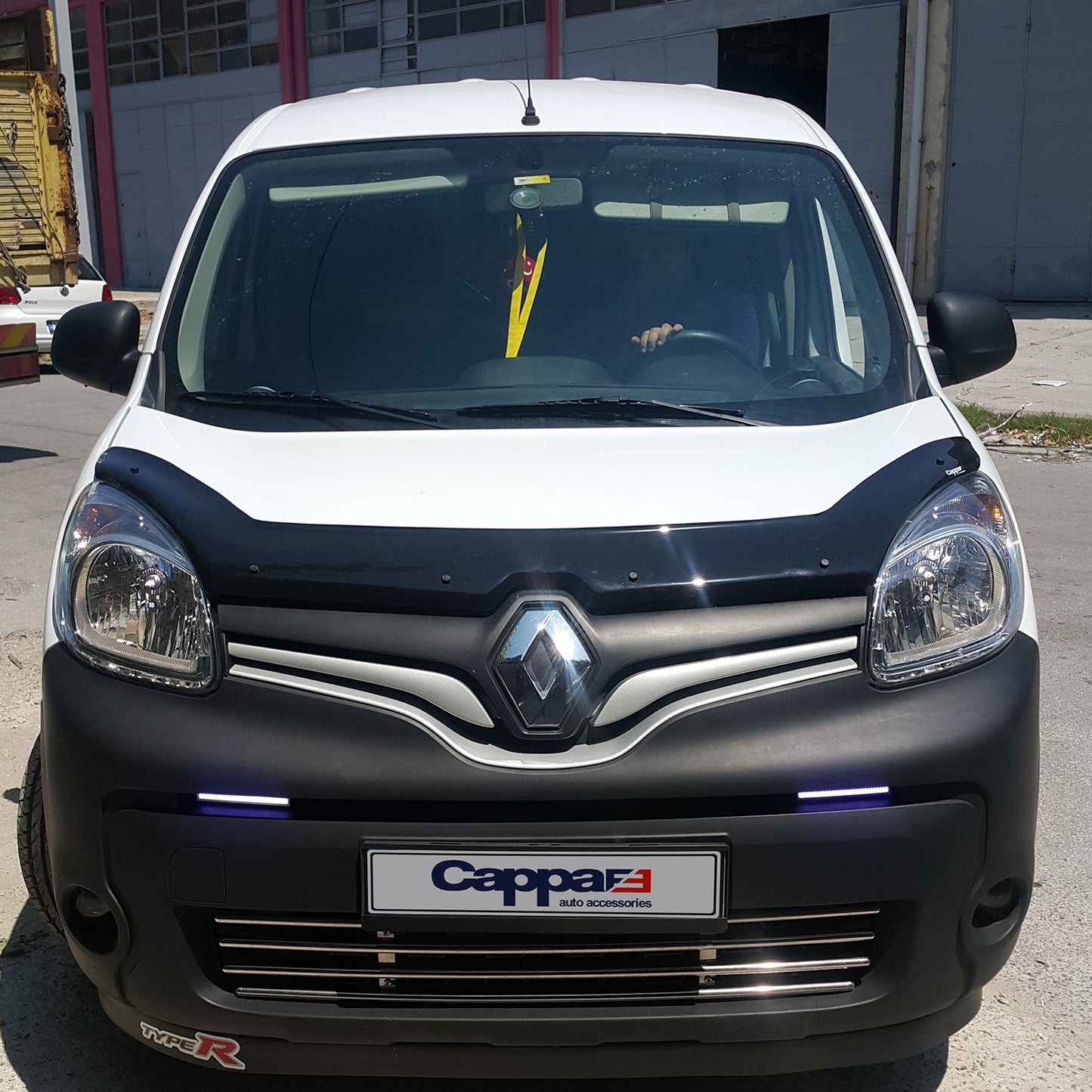 Front Hood Deflector for Renault Kangoo (2014–2021) – Bug Shield Spoiler Guard for Bonnet Protection