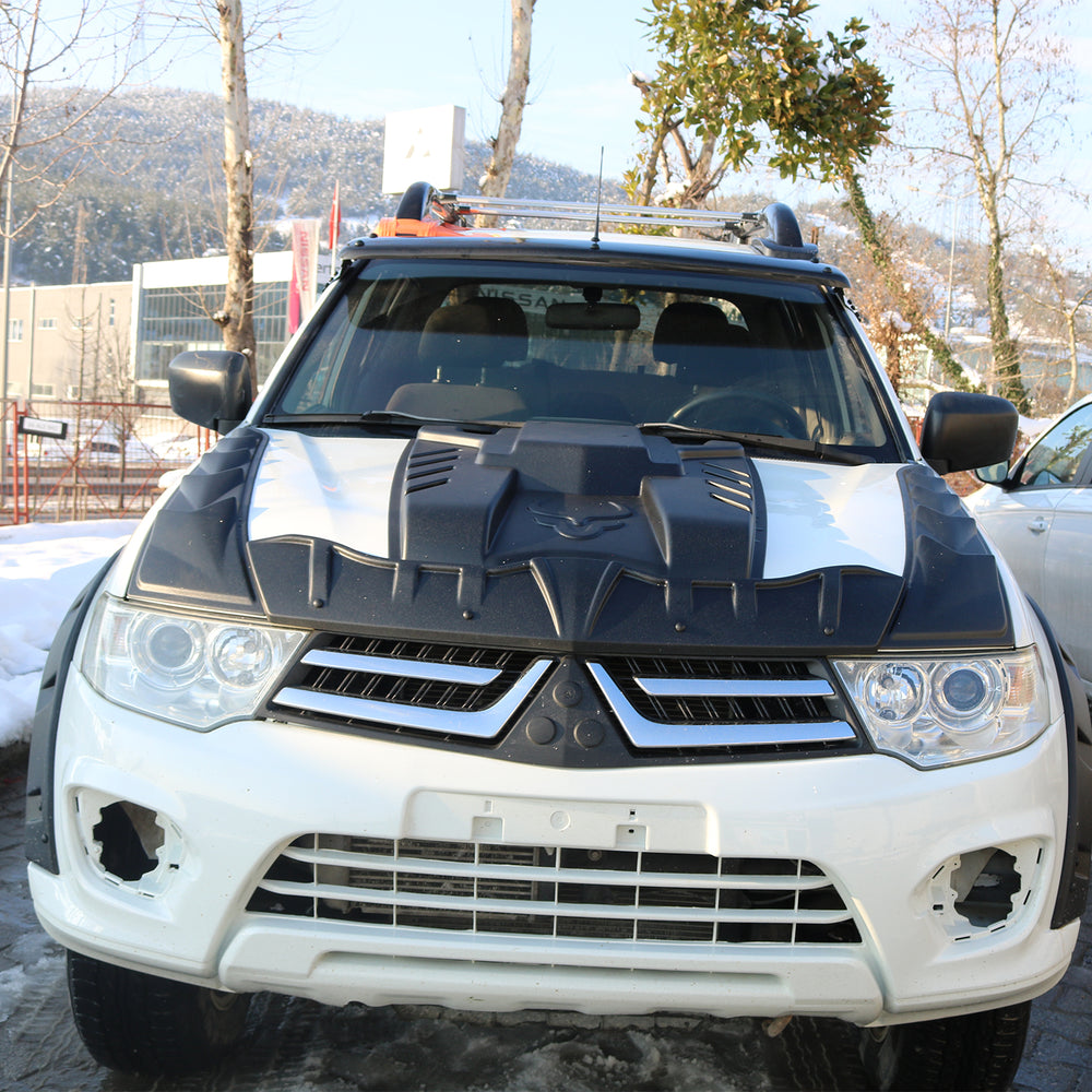 
                  
                    For Mitsubishi L200 Dragon Pack Hood Protector (2007–2015) – Bug Shield, Bonnet Deflector & Front Spoiler
                  
                