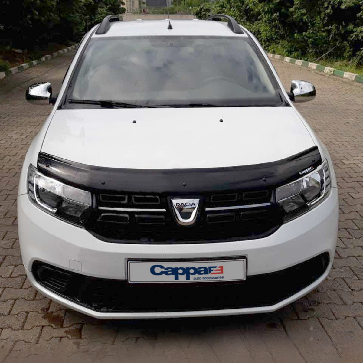 For Dacia Logan 2013–2022 Glossy Black Hood Deflector – Bug Shield & Bonnet Protection Spoiler