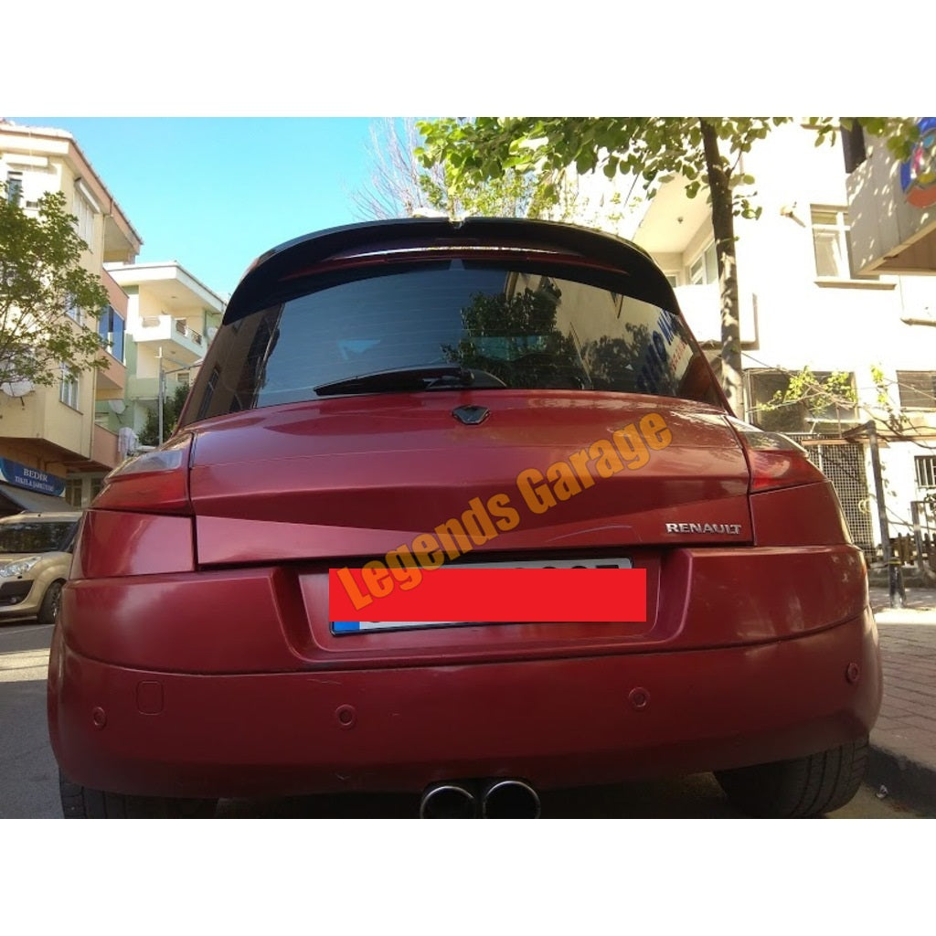 Stylish Rear Spoiler for Renault Megane 2 Hatchback (2002–2008) Unpainted – Sporty Auto Accessory