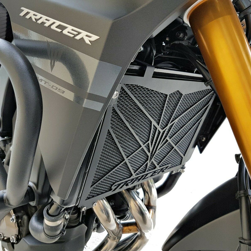 
                  
                    Radiator Guard Grill Protector for Yamaha MT-09 Tracer / 900 GT (2018) – Ride Hard, Stay Cool
                  
                