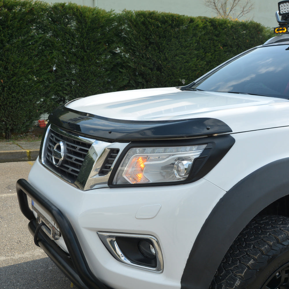 For Nissan Navara Front Hood Protection Spoiler (2016–2021) – Bug Shield & Hood Deflector Guard