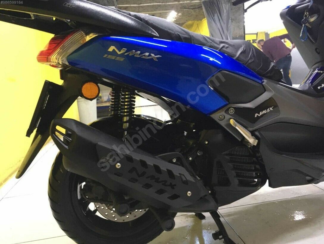 For Yamaha NMAX 125/155 Exhaust Muffler Cover Guard – Sleek Protection (2015–2022)
