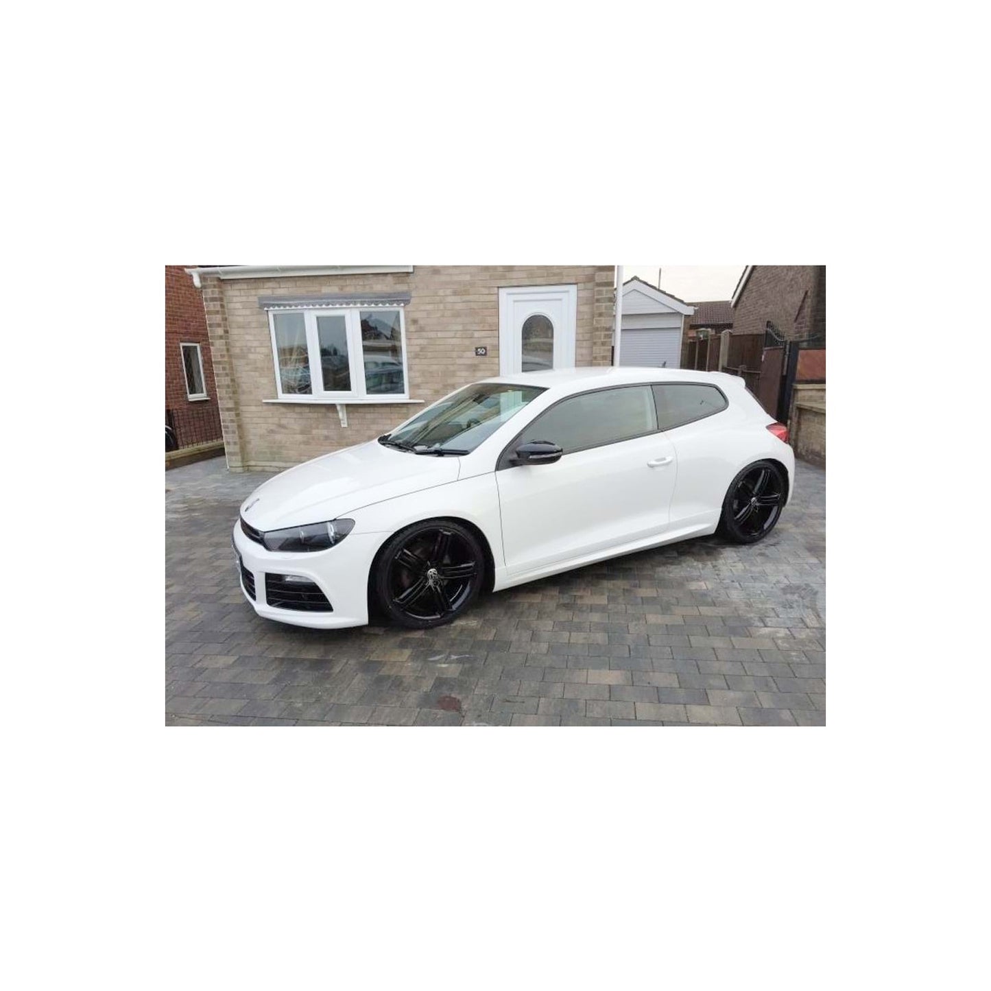 Full Aero Styling Kit for Volkswagen VW Scirocco R (2008–2014) – Side Skirts, Lip Splitter, Mud Flaps & Bumper Trim