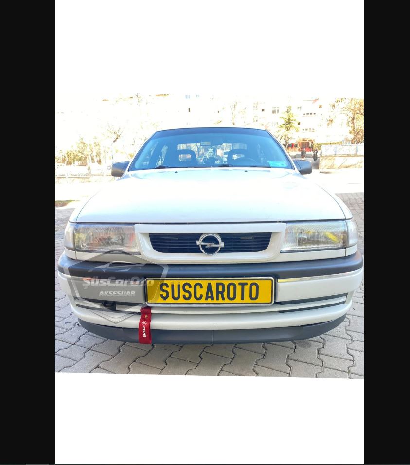 
                  
                    Flexible 2-Piece Front Lip for Opel Vectra A (1988–1995) & Astra – Under Bumper Insert Spoiler
                  
                